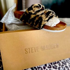 Steve Madden slide